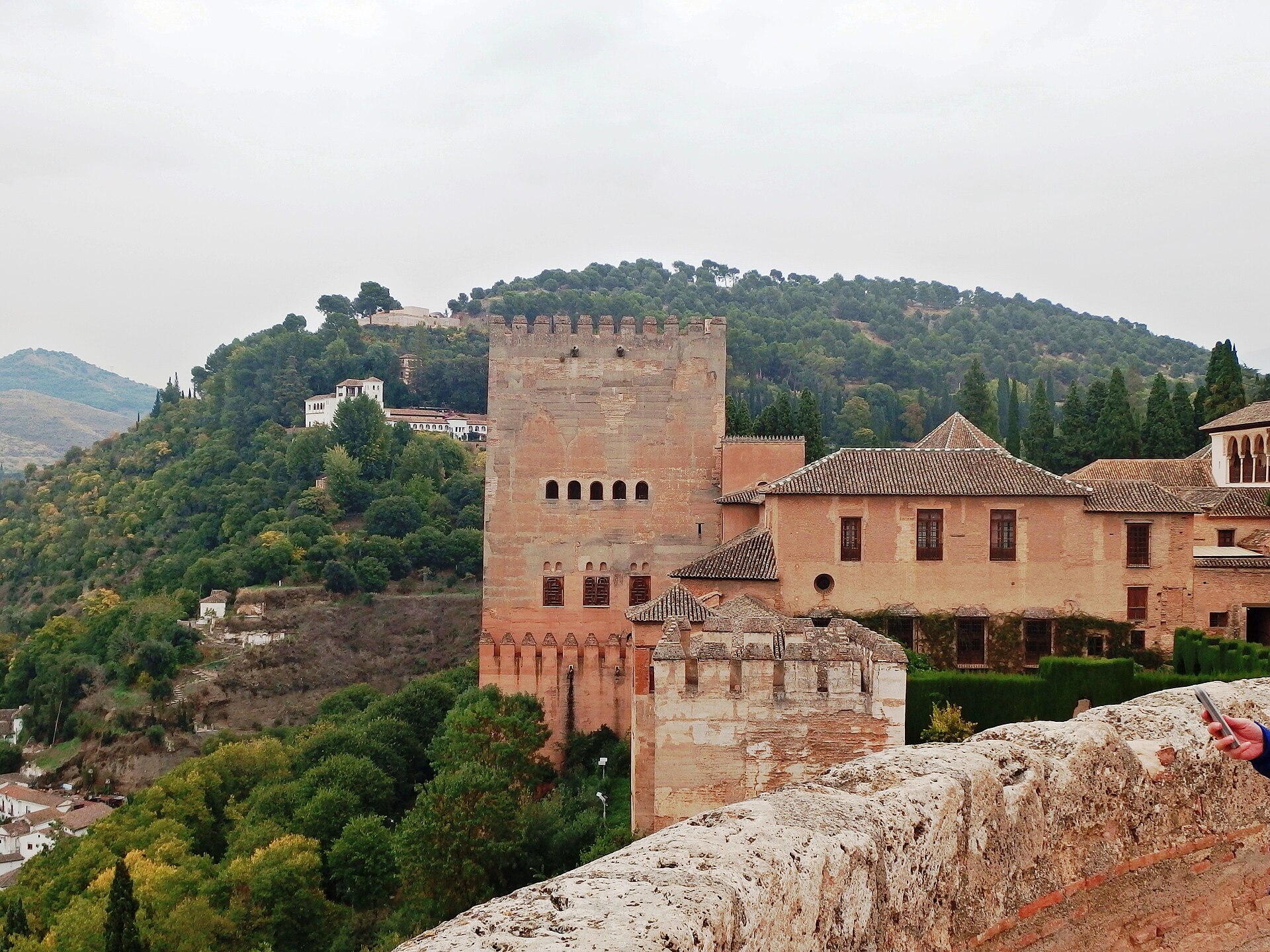 La Torre de Comares de la Alhambra de Granada