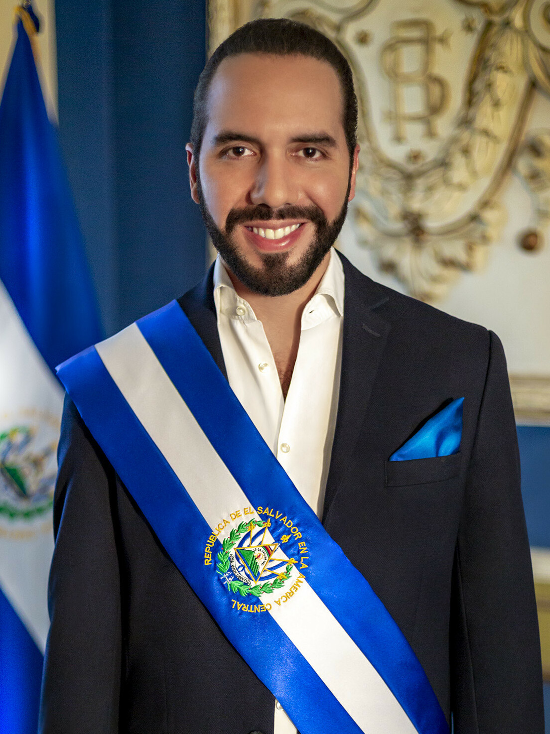 Retrato oficial del presidente de El Salvador, Nayib Bukele.
